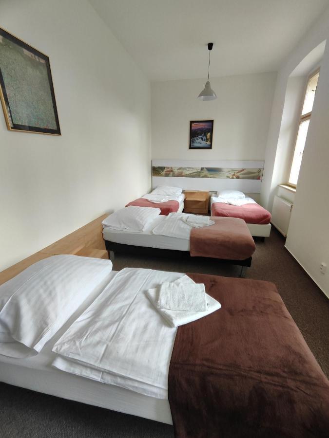 Hotel Stara Skola Mezná Eksteriør bilde