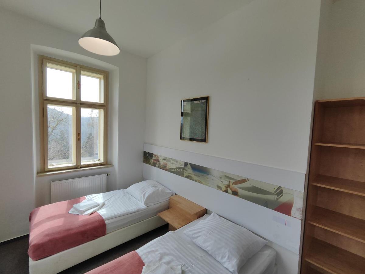Hotel Stara Skola Mezná Eksteriør bilde